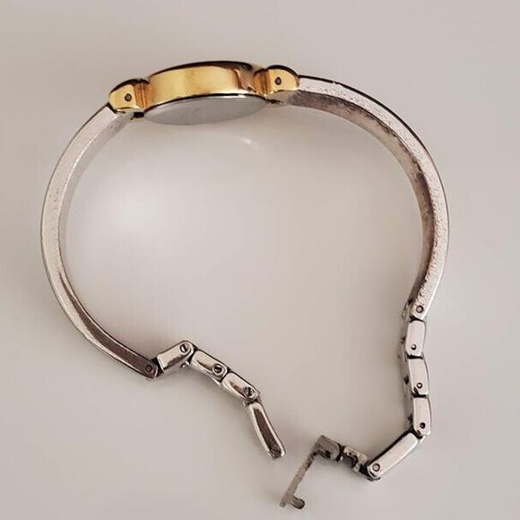 Armitron Now Watch Womens Diamond 17mm Case Quartz Analog Silver &‎ Gold Tone - Picture 7 of 10